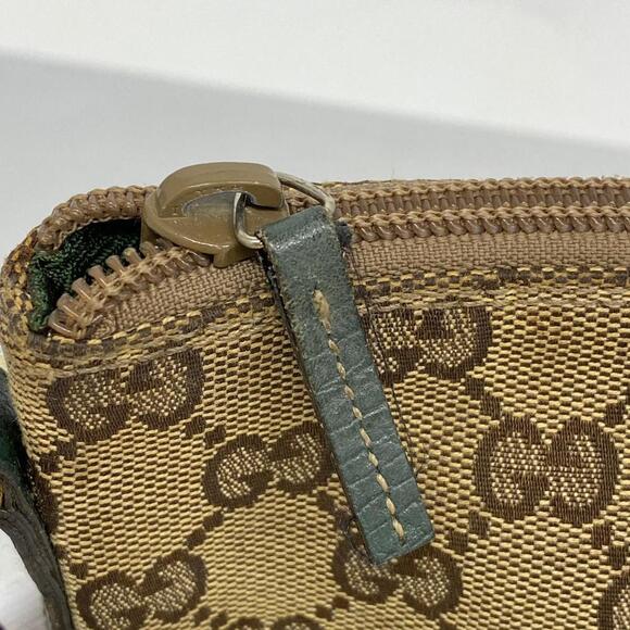 Gucci Pouch GG Canvas Brown Gold Hardware - Picture 9 of 12